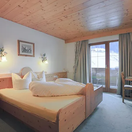 Ausserwieserhof Farm stay
